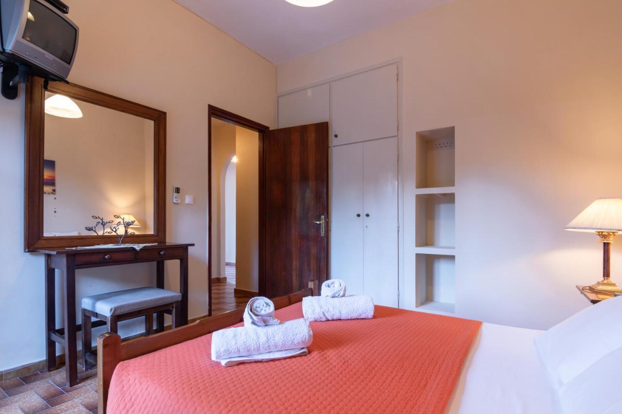 Balis Apartments Παλαιοκαστρίτσα Εξωτερικό φωτογραφία
