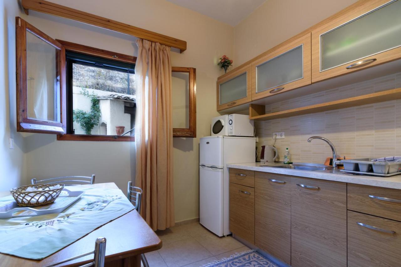 Balis Apartments Παλαιοκαστρίτσα Εξωτερικό φωτογραφία